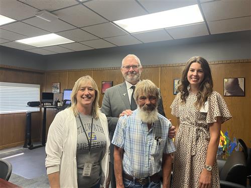 Stephanie Coca, Uwe Gordon, Doug Heid, Larin Davis